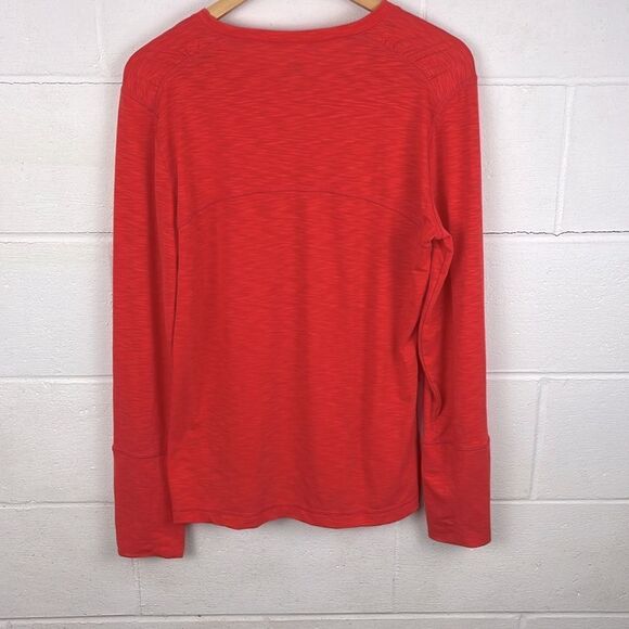 Title Nine matahari v-neck long sleeve shirt - Picture 4 of 6